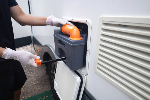 Best Affordable portable toilet rental  in Cambria, IL